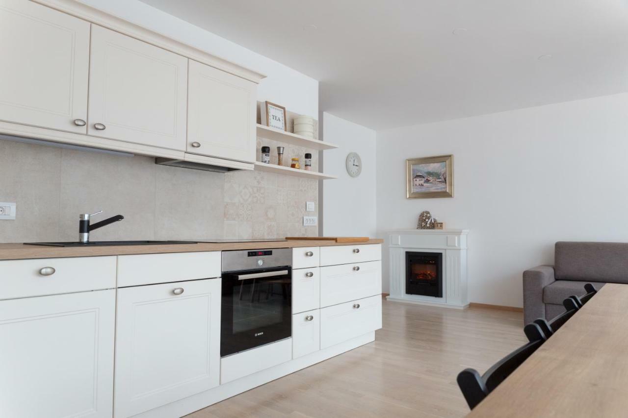 Auredius Deluxe Apartment Kranjska Gora Buitenkant foto