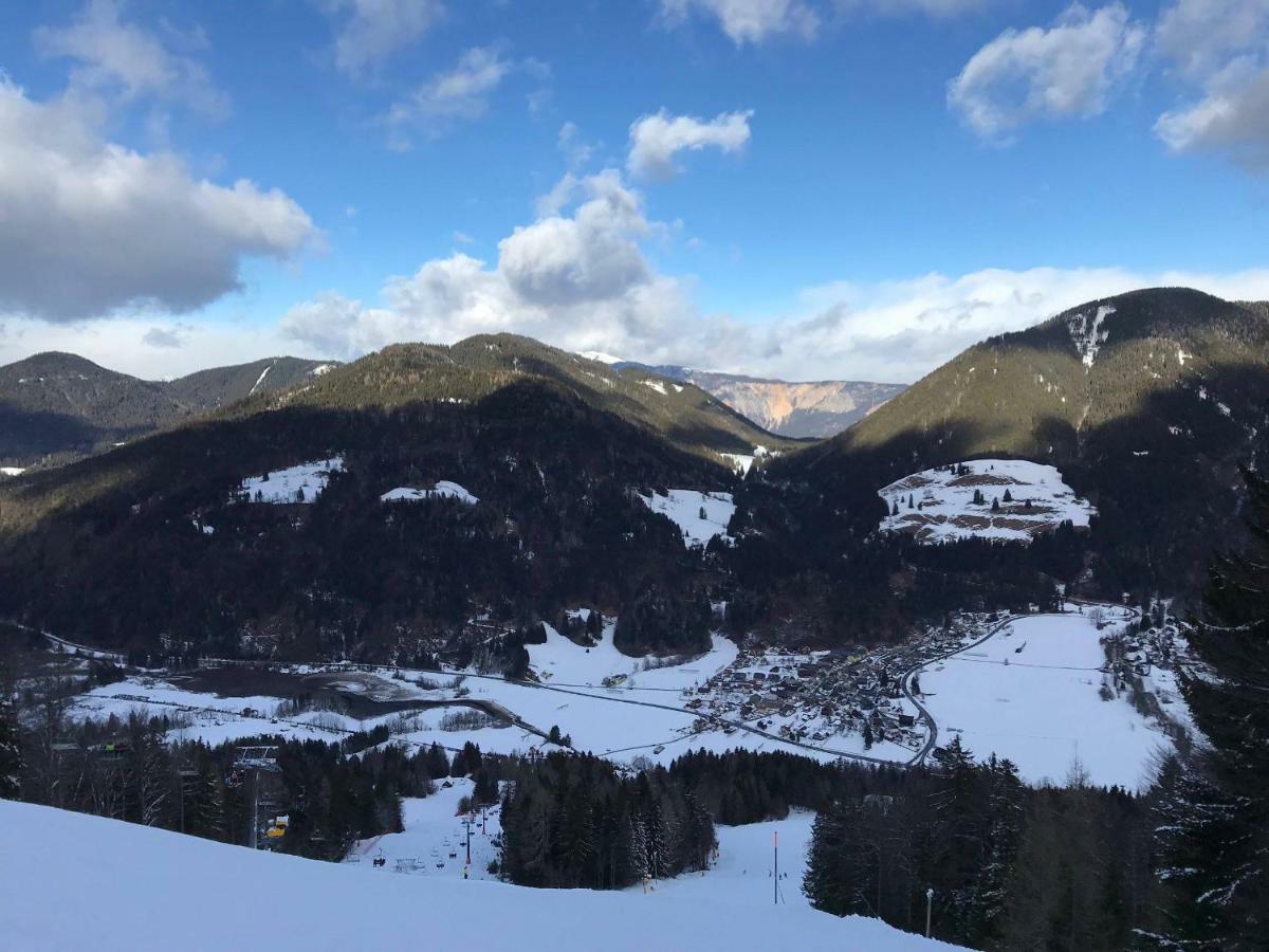 Auredius Deluxe Apartment Kranjska Gora Buitenkant foto